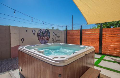 Albuquerque Casa | Casa Urbana-2BD-2BTH-Hot Tub-Pet Friendly-No Pet Fees!