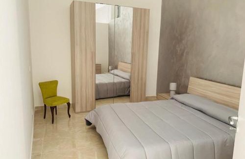 Militello in Val di Catania Cama Y Desayuno | Casa Vacanze San Nicolò