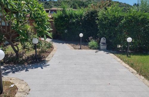 Campofelice di Roccella Casa | Casa Vacanze Villa Pomelia