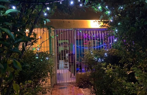 Neiba Casa | Casa Vacacion Neyba a 5 minutos de Rio Las Marias