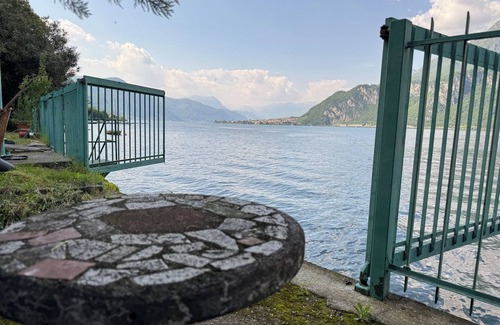 Moregge Casa | Casa Vacanze Al Piccolo Pontile "Como Lake"