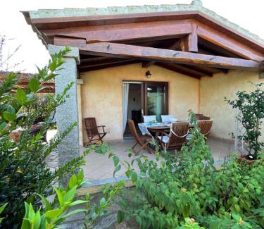 Baia Sant'Anna Casa | Casa Vacanze Flora