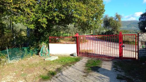 Montefranco Casa | Casa vacanze Il cancello rosso
