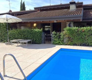 Manerba del Garda Casa | Casa Vacanze "Il Porticciolo"