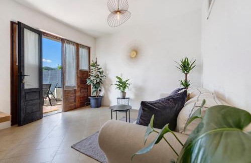 Vesio Apartamento | Casa Vacanze Leon Tremosine