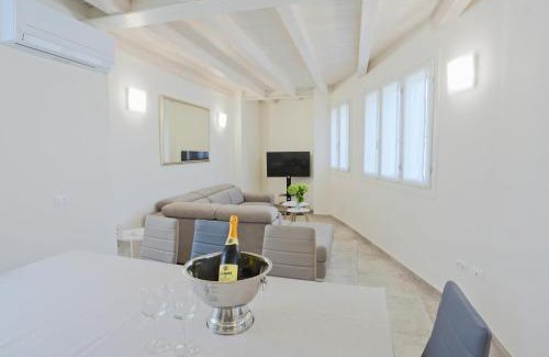 Marone Casa | CASA VACANZE MARCONI 22