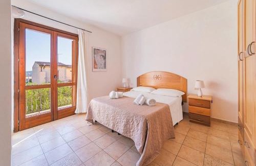 La Maddalena Apartamento | Casa Vacanze MIMOSA La Maddalena con parcheggio privato e vista mare