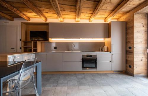 Sutrio Casa | CASA VACANZE RANUNCOLO 6