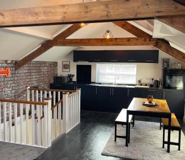 Chesterfield Casa | Casa Vault