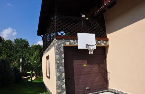 Bran Villa | Casa Veveritelor