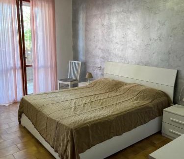 Ex Campo d'Aviazione Apartamento | Casa Via Turati