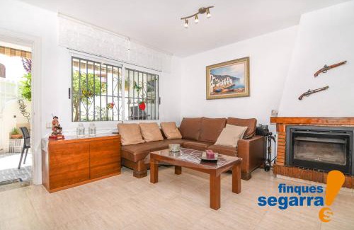 El Roc de Sant Gaieta Casa | Casa Vicente