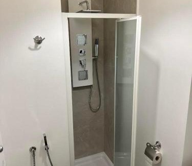 Opera Apartamento | Casa vicino a IEO e Scuola America Milano