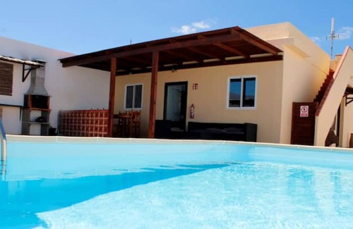 Puerto del Rosario Chalet De Esquí | Casa Vieja
