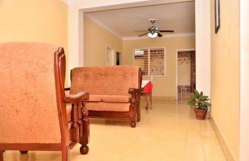 Holguin Casa | Casa Villa La Roca 1940