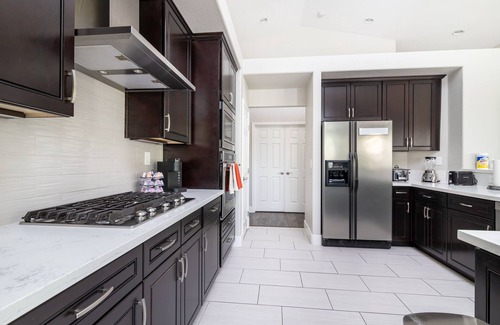 Elk Grove Casa | Casa Villa Nueva - Comfortable, Spacious & Refreshing