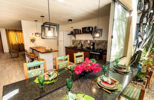 Itapua Casa | Casa Villa Vittoria - Condomínio a beira-mar e próximo ao aeroporto- PRAIA DE ITAPUÃ