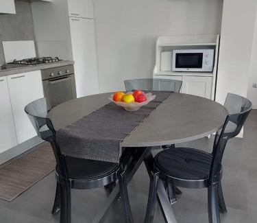 Vicenza Apartamento | Casa Viola Vicenza - Free Parking & Comfort