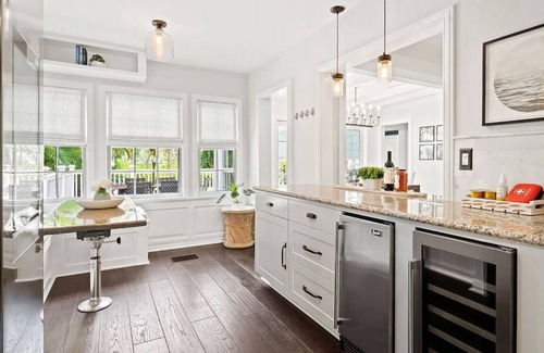 Southside Casa | Casa Washington - Heated Pool, Mins to DT + Beach