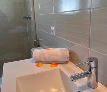 L'Escala Chalet De Esquí | CASA XAVET, Piscina Privada Aire Acondicionado Free