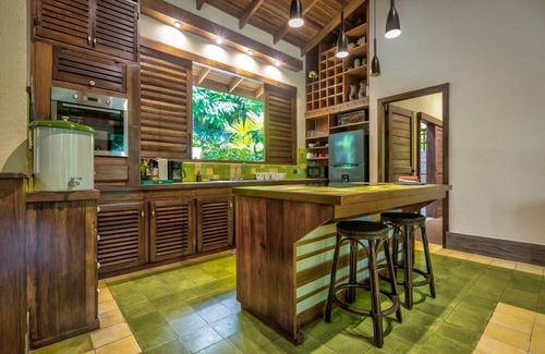 Chiguata Chalet De Esquí | Casa Xcanan private pool & lush gardens