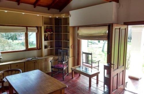 Tandil Casa | Casa y amplio parque