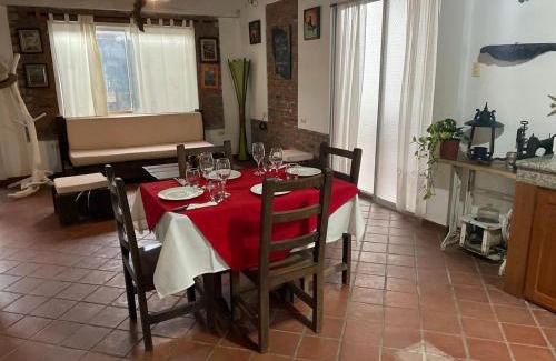 Tonsupa Casa | Casa y Restaurante- Pizzeria La Pergola
