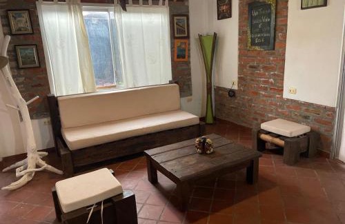 Tonsupa Casa | Casa y Restaurante- Pizzeria La Pergola