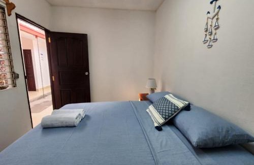 Granada Casa | Casa Yemaya Alojamiento Privado con wifi a Pasos de La Calzada