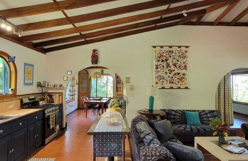 Langostino Villa | Hermosa villa en la cima de la colina entre Playa Zancudo y Playa Pavones