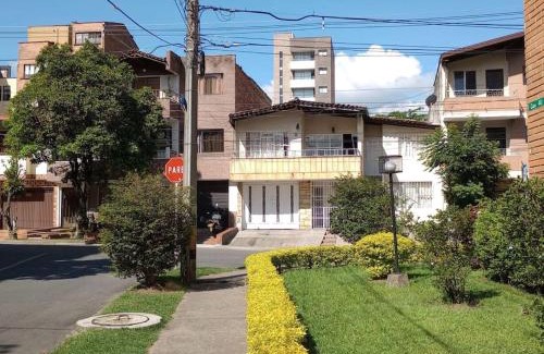 La America Casa | Casa zona Laureles