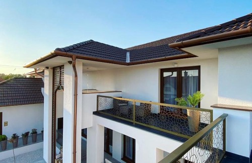 Abadszalok Hotel | CasaBlanca vendégház
