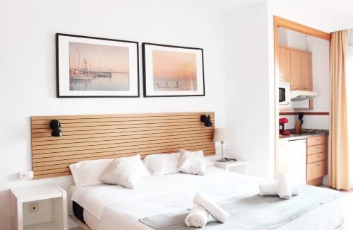 Torre de Benagalbon Apartamento | casAFlex, Fabuloso Estudio en Añoreta Golf