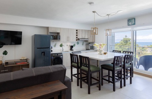 Barrio Los Villalobos Apartamento | Casago 0701 Brand New Rental Stunning Ocean Views, Nature-Inspired Décor
