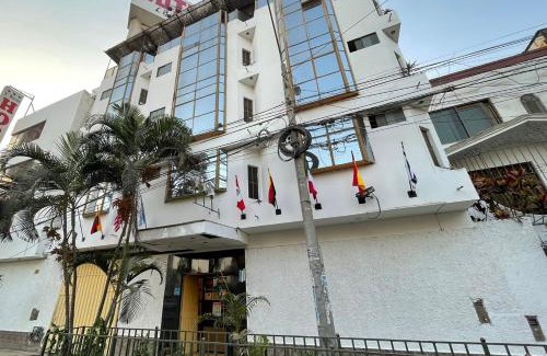 Lima Hotel | CasaHotel Las Flores