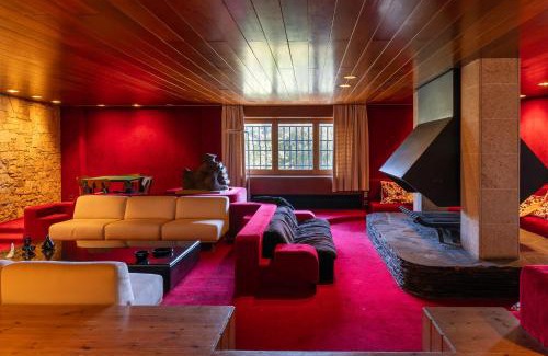 Castelltercol Chalet De Esquí | Casakubrick mansión