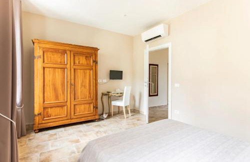 Santa Maria del Giudice Casa | Casal delle Rondini