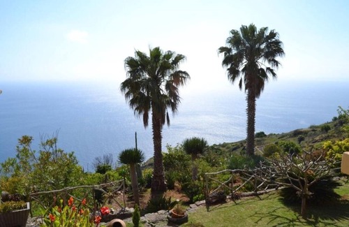 Paul do Mar Cabaña | Casal São João Cottages