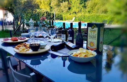 Monzambano Cama Y Desayuno | Casale del Sole Garda