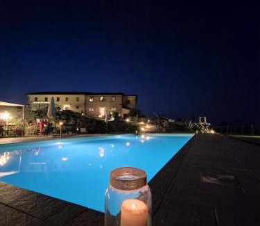 Castello delle Forme Cama Y Desayuno | Casale Delle Stelle