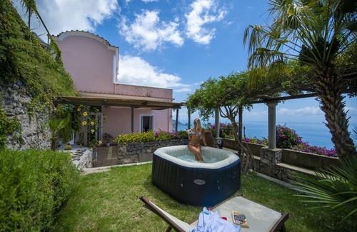 Praiano Chalet De Esquí | Casale Fralisa - Maravillosa terraza y jardín