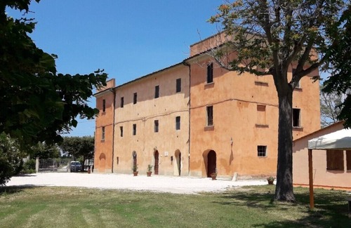 Piombino Casa | Casale Il Pescinone - Glicine, tra Mare e Campagna, per Famiglie Numerose