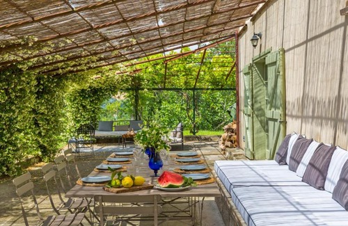 Colpetrazzo Villa | CASALE RIPI 8&2, Emma Villas