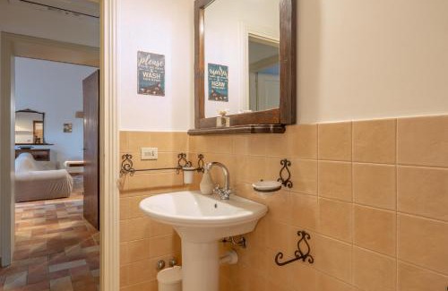 Bettona Apartamento | Casale Sforna - Appartamento con 2 camere da letto e piscina - ItalyWeGo