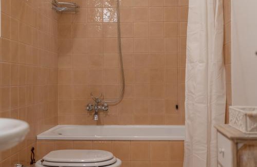 Bettona Apartamento | Casale Sforna - Appartamento con 2 camere da letto e piscina - ItalyWeGo