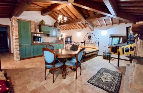 Todi Apartamento | Casale Torresquadrata