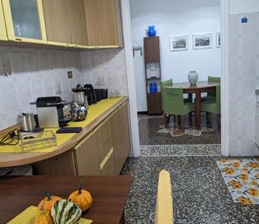 Sestri Ponente Apartamento | CasaLeonardo