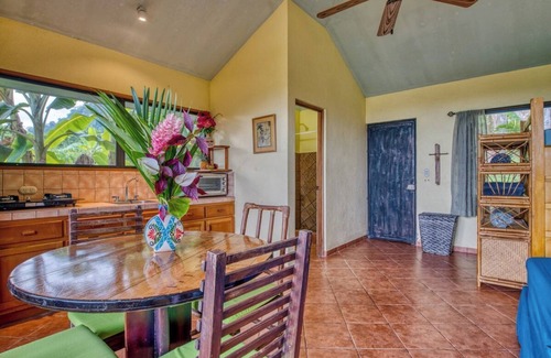 Lagunas Casa | CasaLong Luxury Villa with Pool and Jacuzzi