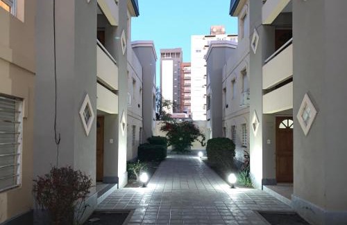 Bahía Blanca Apartamento | Casamía Mansarda PB con patio y parrilla