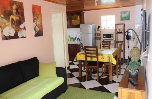 Cilaos Apartamento | CASAMELIAS "casappart 1"